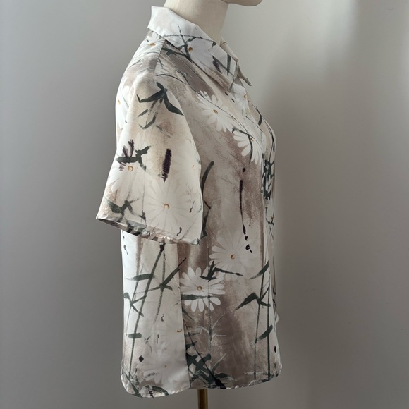 Sense Vintage Short Sleeve Ivory w/ Paint Design Funky Button Down Top - Picture 4 of 10